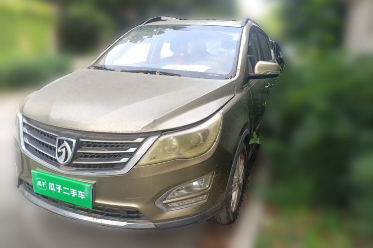 Used Baojun 560 2015 1.8L Manual Elite Edition
