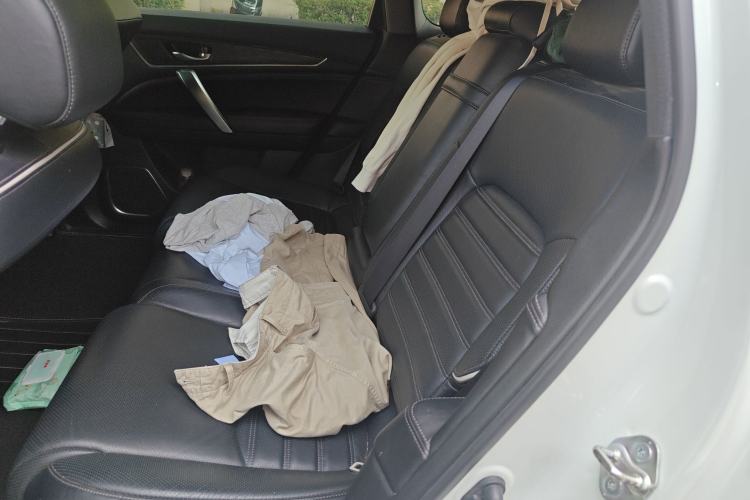 Used Honda UR-V 2017 240TURBO Two-Wheel Drive Luxury Edition China VI
