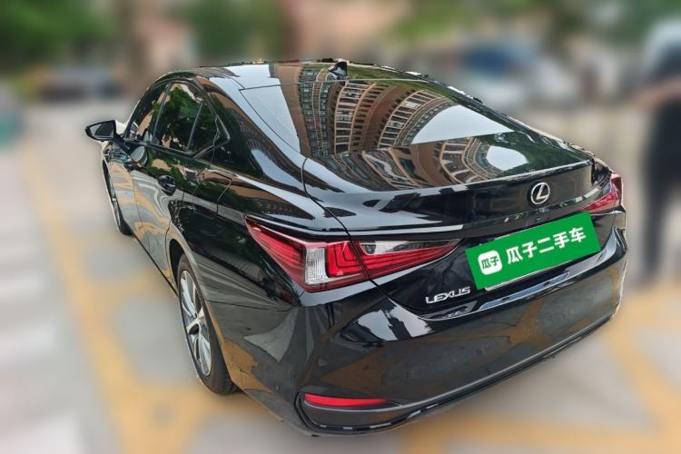 Used Lexus ES 2020 200 Excellence Edition

