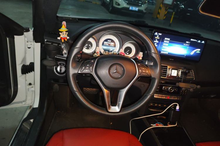 Used Mercedes-Benz E-Class 2014 E 260 Coupe Steering Wheel
