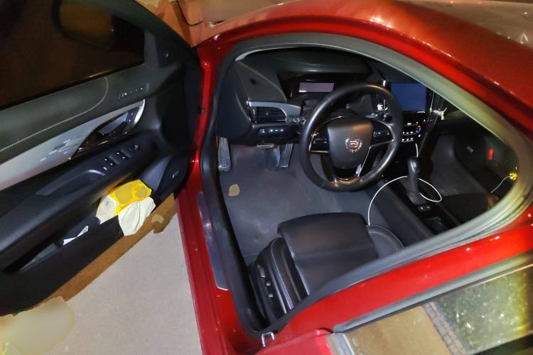 Used Cadillac ATS-L 2014 28T Leading Model
