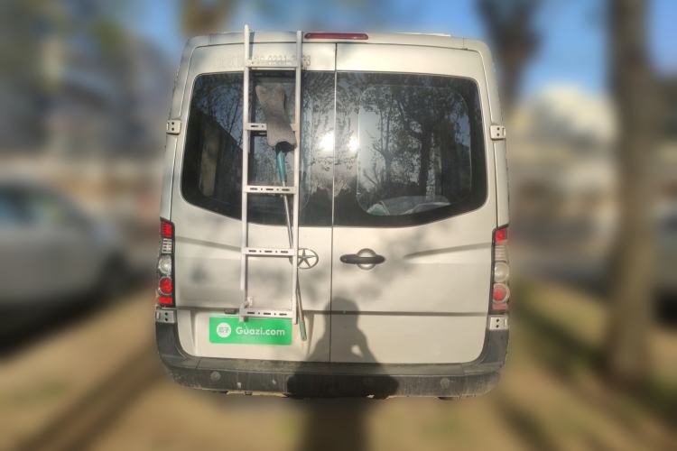 Used JAC Group Sunray 2019 1.9T Fuel-Efficient Platinum Edition 5-9 Seater Star Express Rear