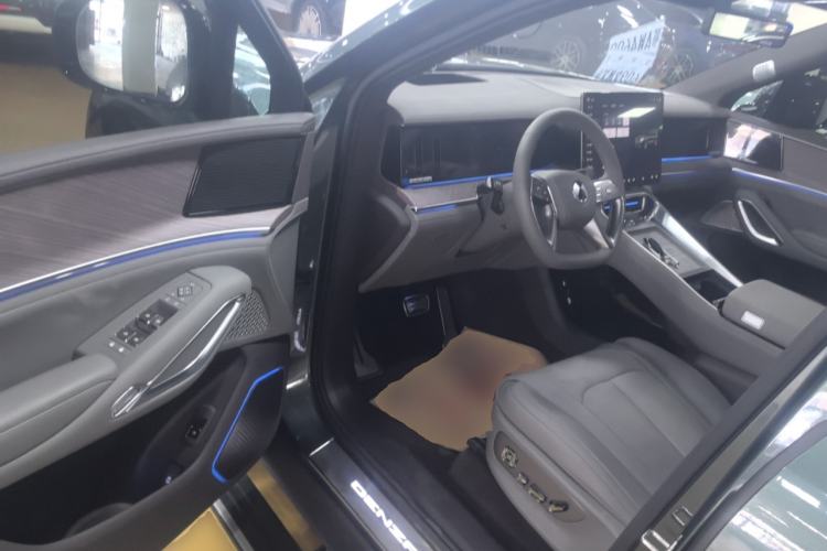 Used Denza N9 2025 Flagship Model