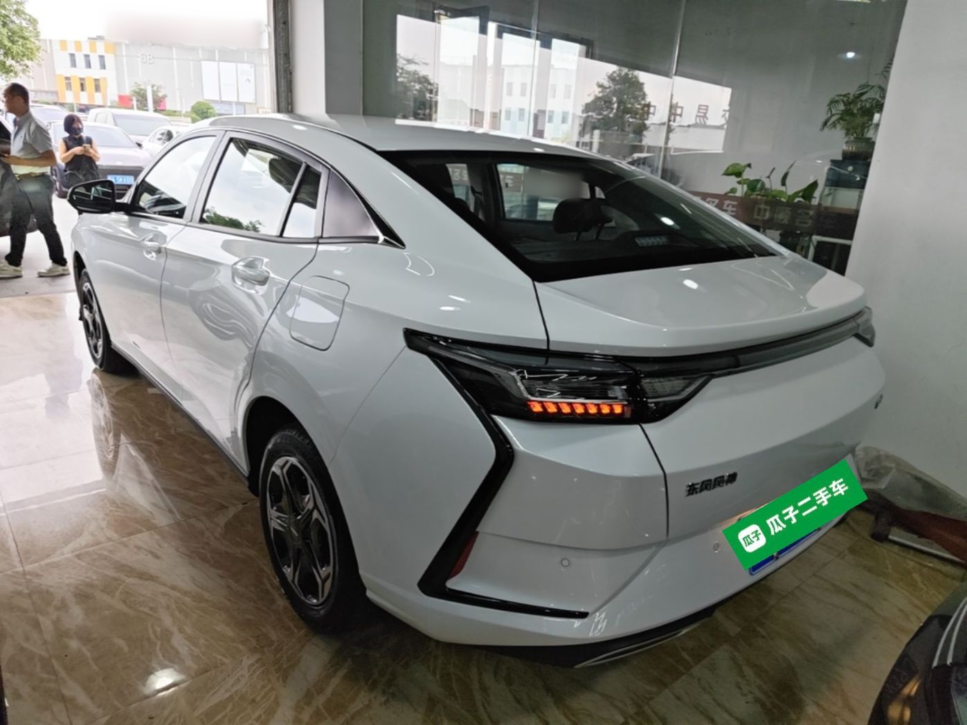 Dongfeng Aeolus Yixuan 2026 1.5L Automatic Luxury Edition — снимка 4
