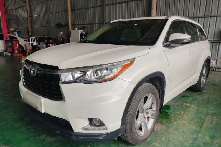 Used Toyota Highlander 2015 2.0T Two-Wheel Drive Luxury Edition 7 Seats