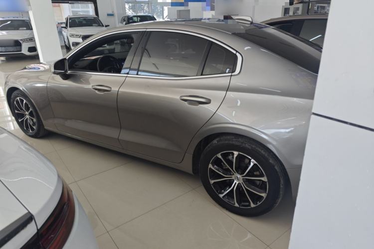 Used Volvo S60 2020 T4 Zhiyi Luxury Edition