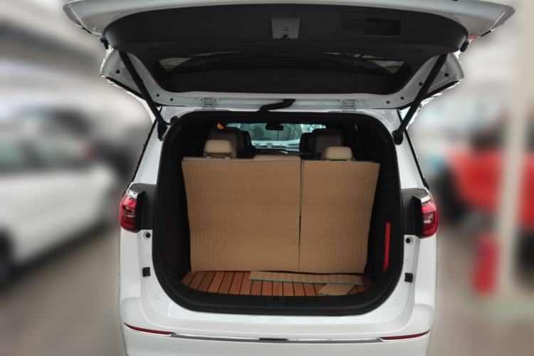 Used Buick GL8 2022 ES Land Cruiser 653T Luxury Model