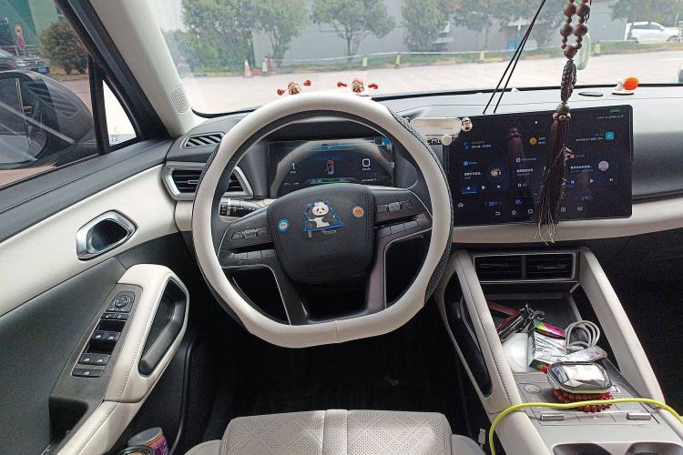 Used BYD Yuan UP 2024 401KM Leading Edition
