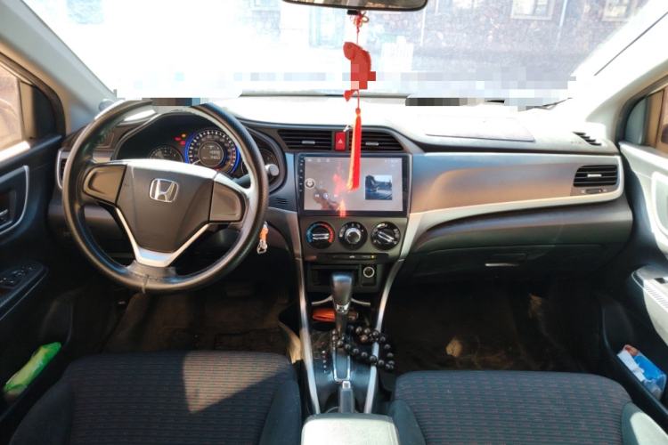 Used Honda Crider 2016 1.8L CVT Comfort Version Center Console