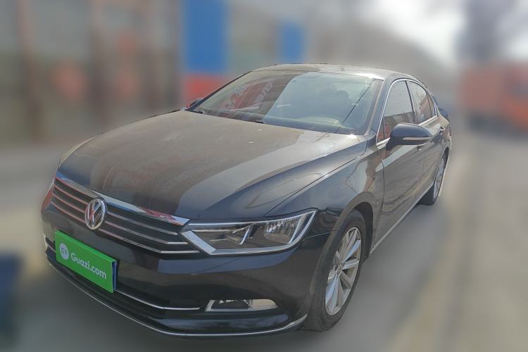 Used Volkswagen Magotan 2017 330TSI DSG Leading Model