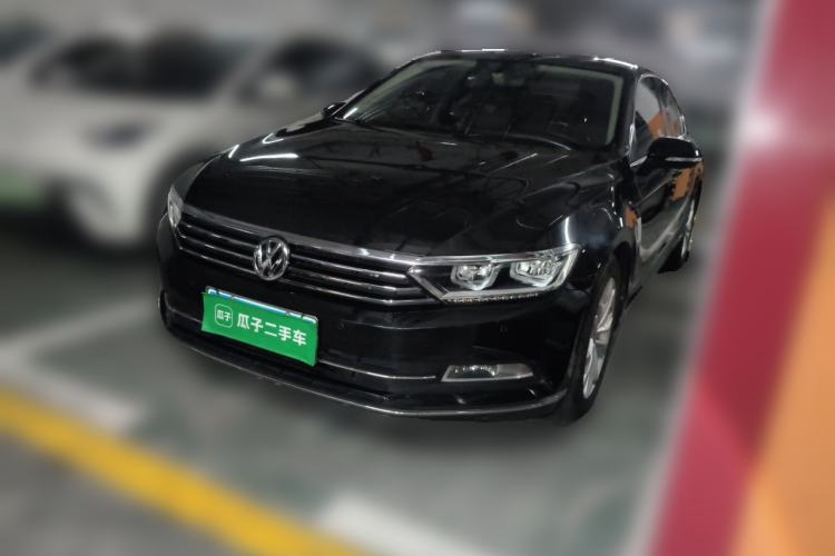 Used Volkswagen Magotan 2017 330TSI DSG Luxury Model