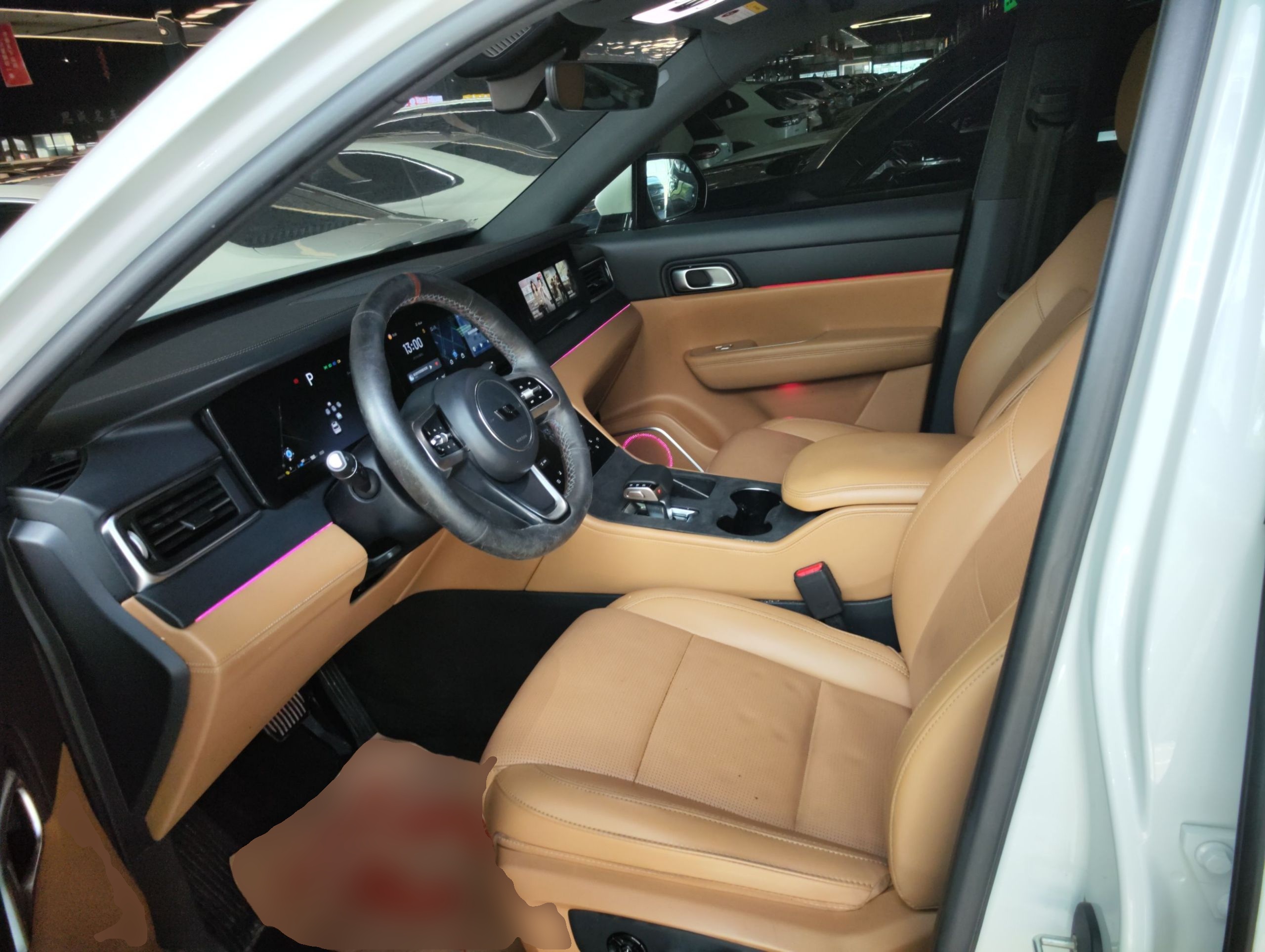 Переднее сиденье в автомобиле