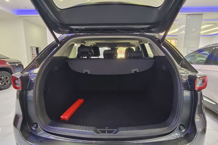 Used Mazda CX-5 2022 2.5L Automatic Two-Wheel Drive ZhiZun Version
