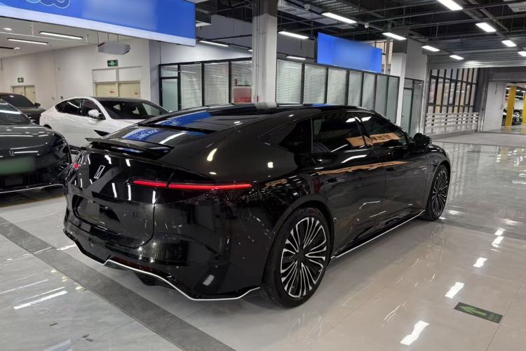 Used Avatr 12 2026 Ultra Pure-Electric All-Wheel-Drive Version Exterior 5