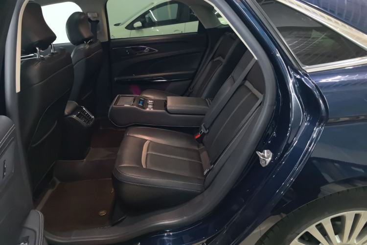 Used Ford Taurus 2017 EcoBoost 245 Luxury Model

