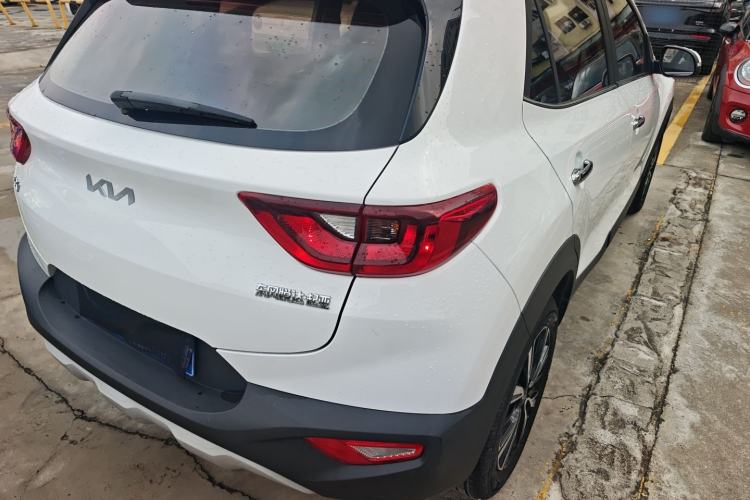 Used Kia kx1 Stonic 2021 1.4L CVT Fun Edition