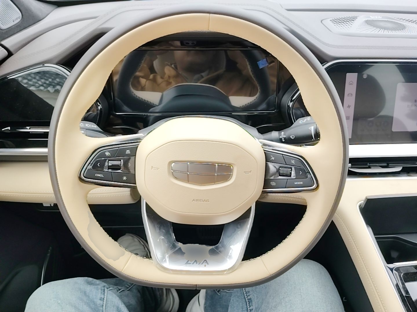 Geely Auto Monjaro L 2025 Dongfang Yao 2.0TD Automatic Lanxing Edition — снимка 13