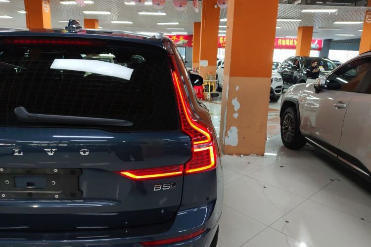 Used Volvo XC60 2024 B5 4x4 Smart Luxury Edition
