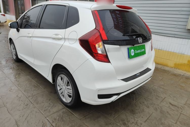 Used Honda Fit 2018 1.5L CVT Comfort Version Exterior 2