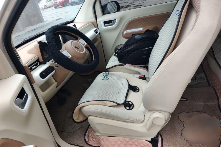 Used Wuling Hongguang MINIEV 2024 3rd Generation 215km Advanced Version
