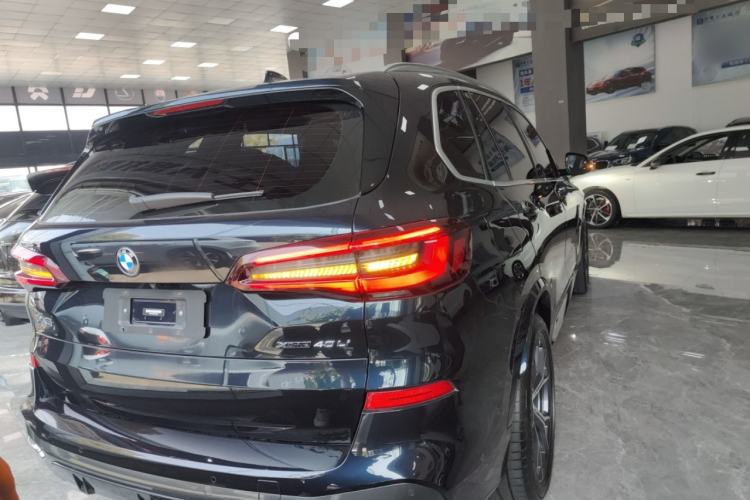 Used BMW X5 2022 Restyled xDrive 40Li M Sport Package
