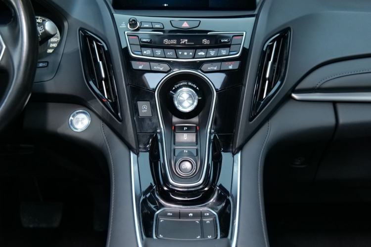 Used Acura RDX 2019 2.0T Smart Enjoyment Version SH-AWD China VI
