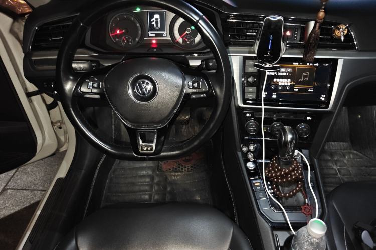 Used Volkswagen Lamando 2019 280TSI DSG Comfort Edition China V Standard Steering Wheel