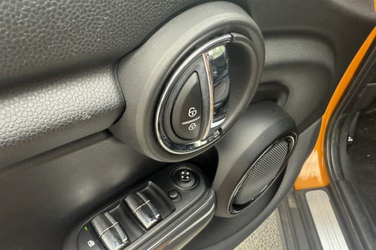 Used MINI MINI 2015 1.2T ONE Five-Door Edition