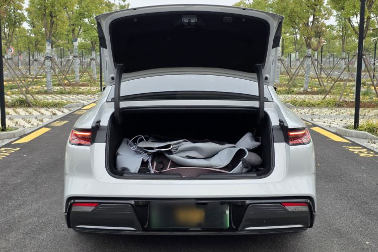 Used Geely Galaxy E8 2025 575 km Exploration Intelligent Driving Edition
