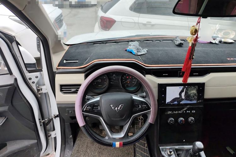 Used Wuling Hongguang PLUS 2019 1.5T Manual Luxury 7-Seater