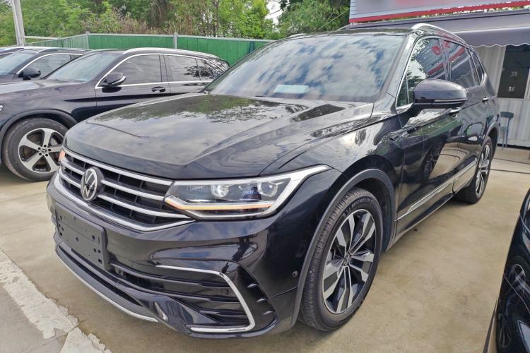 Used Volkswagen Tiguan L 2024 330TSI Automatic Two-Wheel Drive R-Line Enhanced Edition