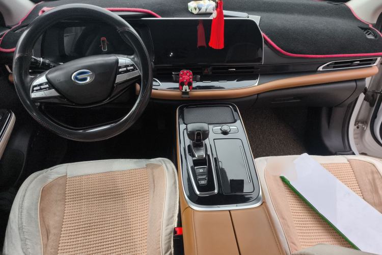 Used GAC Group Toyota iA5 2019 Luxury Edition Center Console