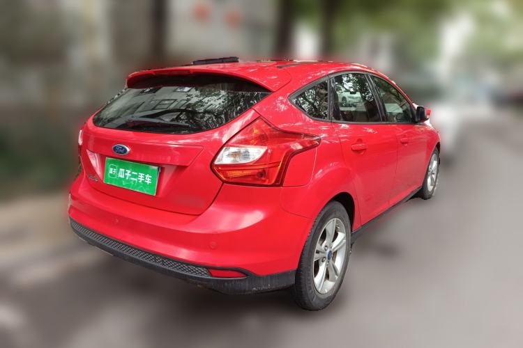 Used Ford Focus 2012 Hatchback 1.6L Automatic Fashion Edition
