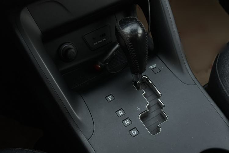 Used Hyundai ix35 2013 2.0L Automatic Two-Wheel Drive Smart GLS China IV Standard