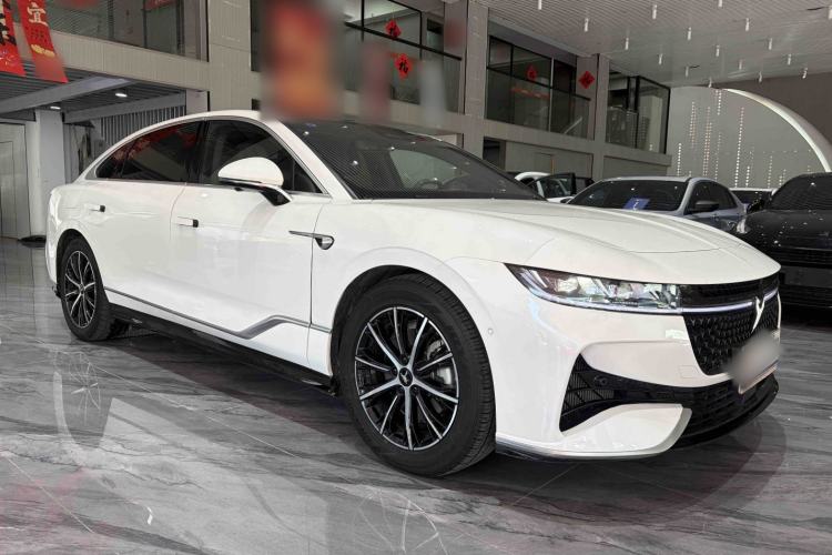 Used VOYAH PASSION 2024 PHEV Four-Wheel Drive Ultra-Long Range Flagship Model