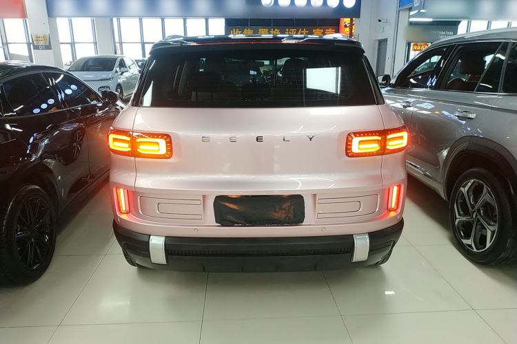 Used Geely Auto icon 2023 1.5TD Chocolate Smoothie Edition
