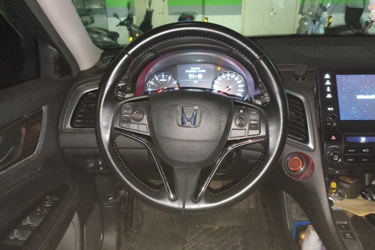 Used Honda Avancier 2017 240TURBO Two-Wheel Drive Luxury Edition
