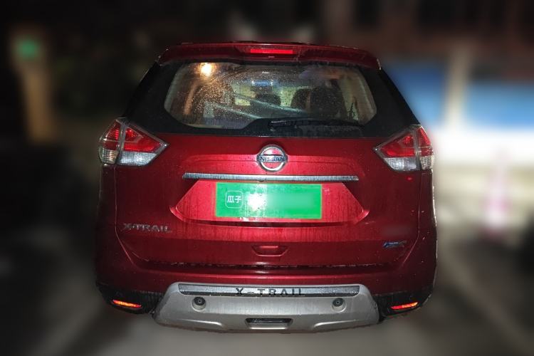 Used Nissan X-Trail 2015 2.0L CVT Comfort MAX Edition 2WD
