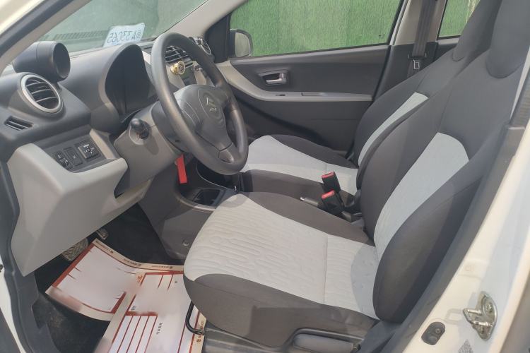 Used Suzuki Alto 2015 1.0L Automatic Limited Edition
