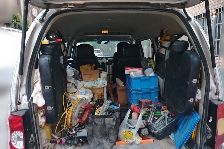 Used JAC Group Refine 2011 2.4L Colorful Journey Gasoline Standard Edition HFC4GA1-C