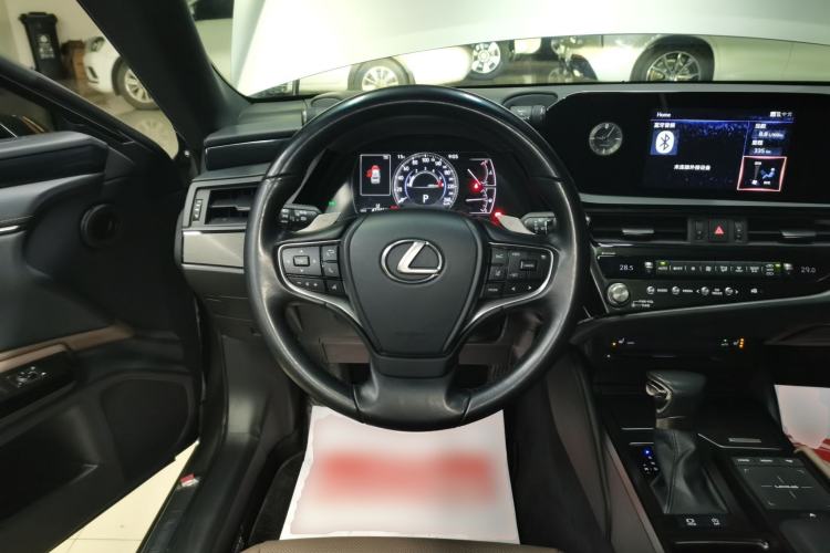 Used Lexus ES 2021 200 Excellence Edition