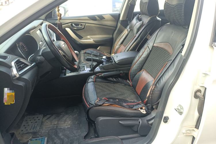 Used Venucia T90 2017 2.0L Manual Fashion Edition Left Front Seat