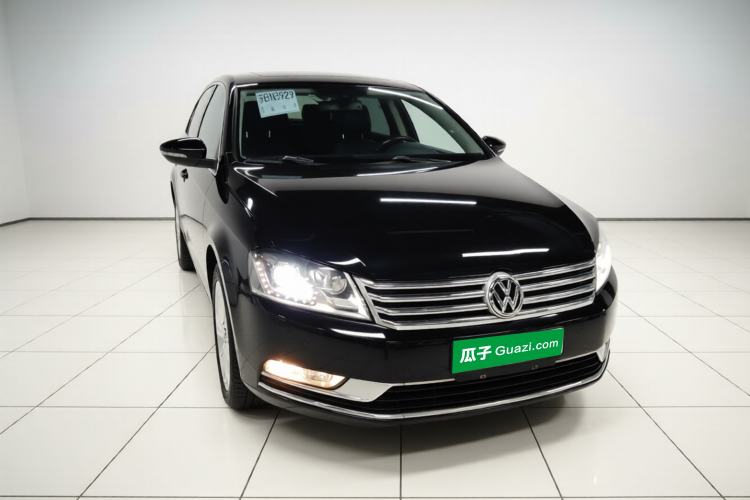 Used Volkswagen Magotan 2015 2.0 TSI Prestige Model Exterior 1