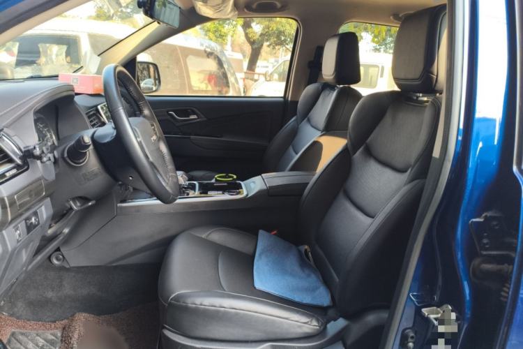 Used Isuzu D-MAX 2022 2.0T Two-Wheel Drive Automatic Gasoline LingShang Version JX4G20A6L