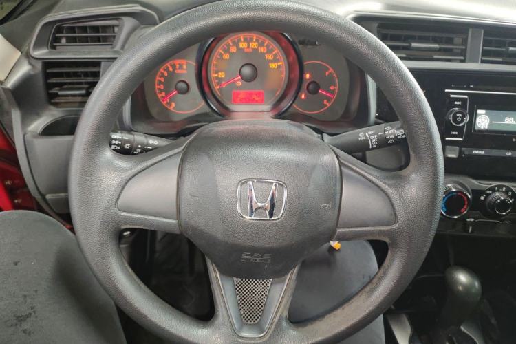 Used Honda Fit 2014 1.5L LX CVT Comfort Model Steering Wheel