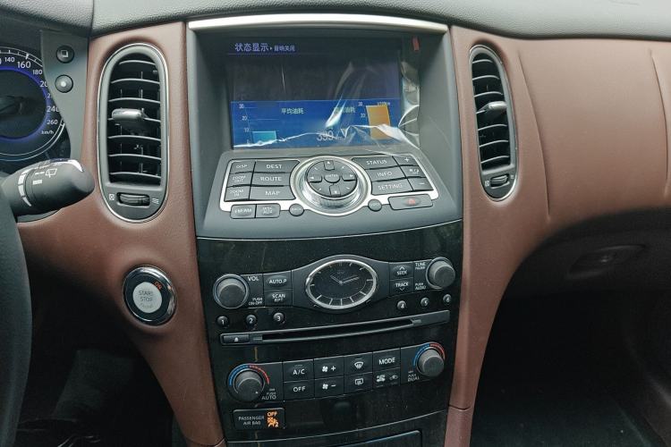 Used Infiniti QX50 2015 2.5L Enjoyment Edition Audio And AC Panel