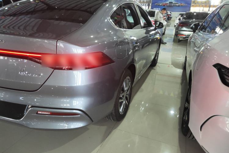 Used BYD Qin PLUS 2024 Honor Edition EV 510KM Excellence Model