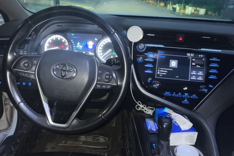 Used Toyota Camry 2018 2.5G Luxury Edition
