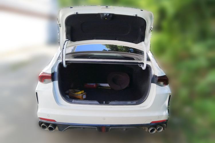 Used GAC Trumpchi EMPOW 2022 270T DCT J16 R-Style Track Edition Trunk