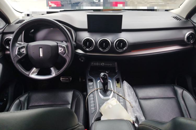 Used Wey VV6 2018 2.0T Two-Wheel-Drive Ultra-Luxury Version China V Standard
